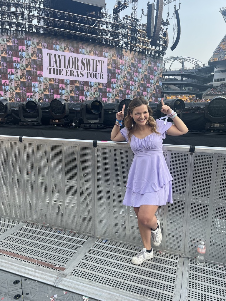  Camryn Hall went to two nights of the Eras Tour. 