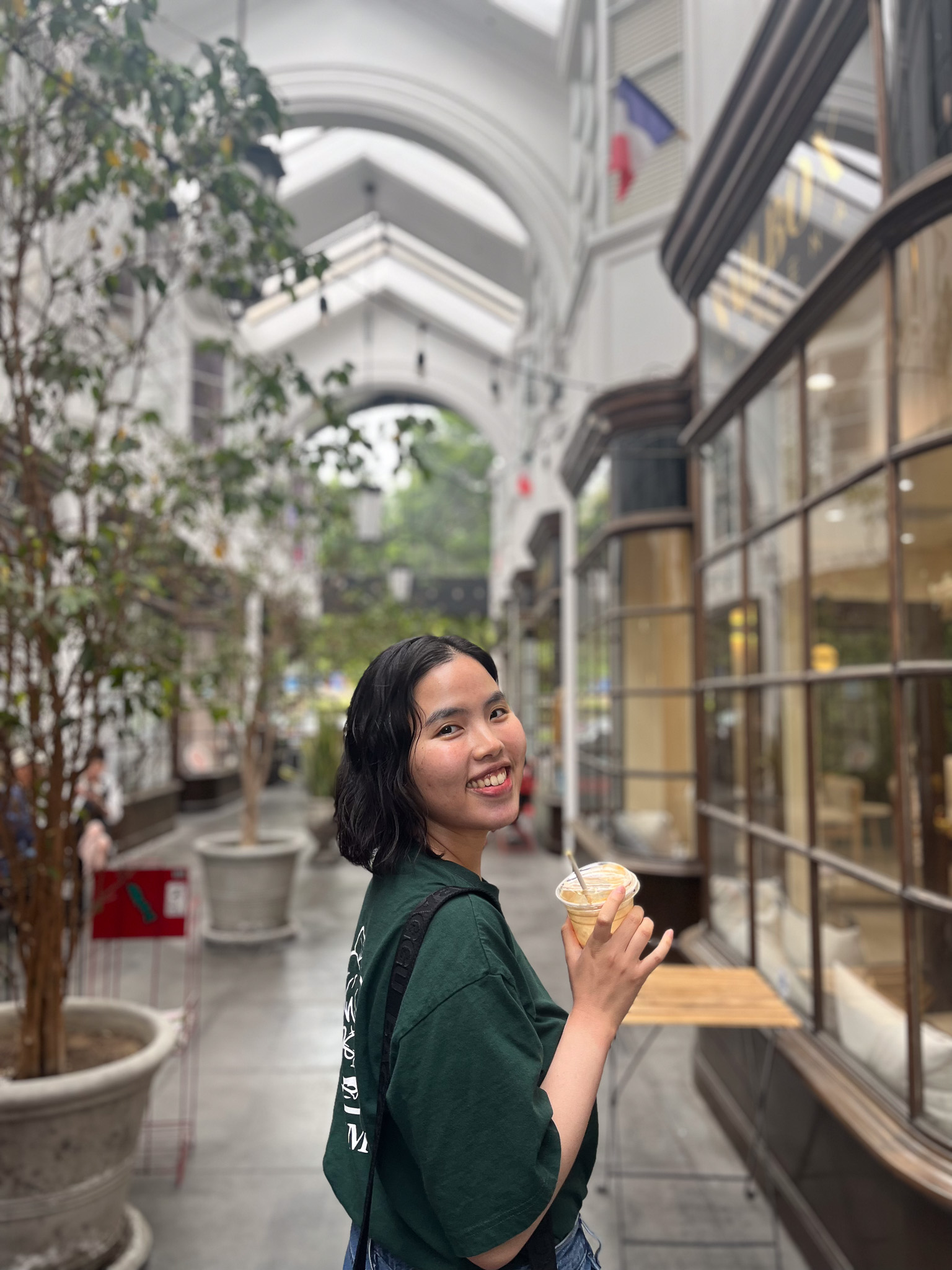  Arleen Trieu spends her time exploring new coffee shops and observing flowers. 
