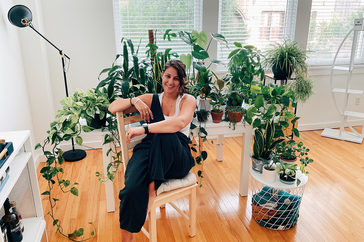  Rianna Banerjee created a mini jungle during the pandemic, adding more than 40 houseplants to her apartment. 