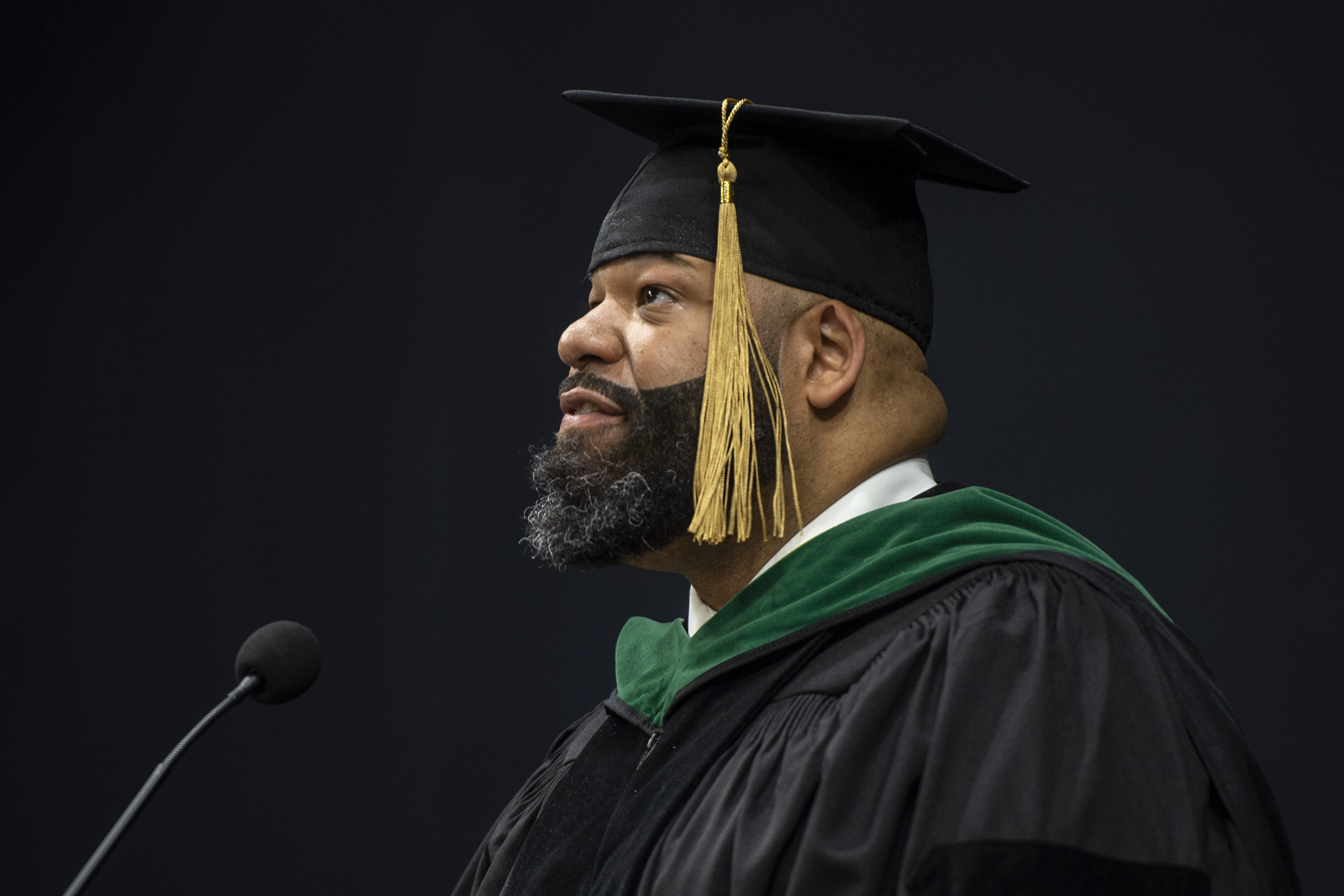 Eric B. Freeman, M’02, gave the commencement speech at the School of Medicine’s 2022 Hooding Ceremony on May 13.