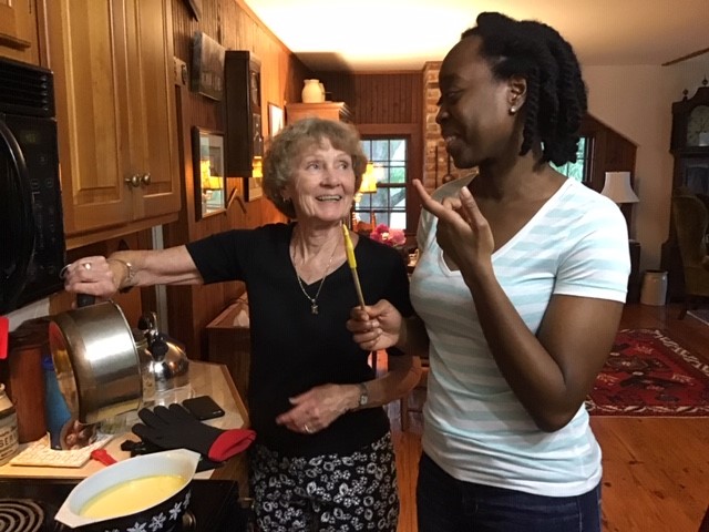 Medjine Jarbath learns how to make spoonbread from Gwynn B. Raper Litchfield