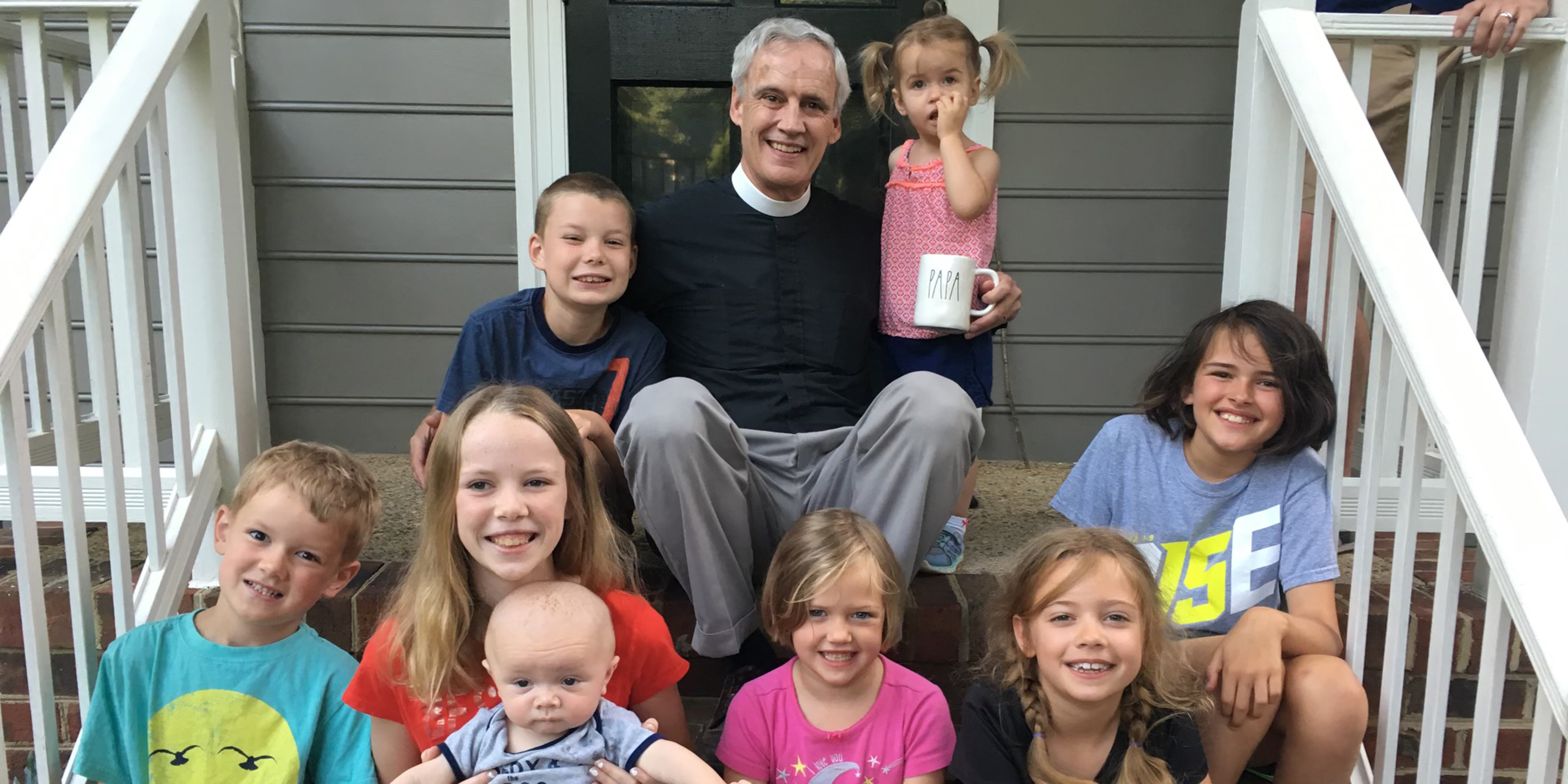 Charles “Chuck” Alley, PHD’77 (ANAT), and wife Scottie have three children and nine grandchildren, eight of whom were on hand for his last Sunday as rector at St. Matthew’s Episcopal Church.