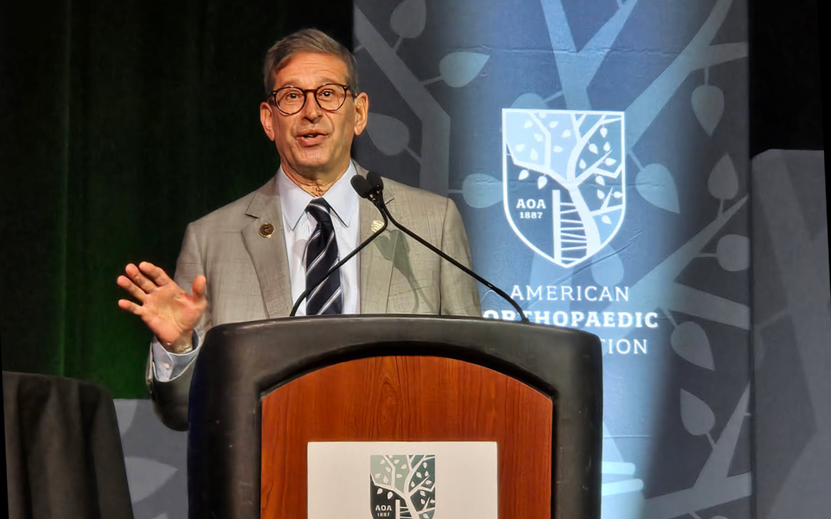 Stephen Kates, M.D., interim dean of the VCU School of Medicine, addressed fellow leaders of the American Orthopaedics Association at the group
