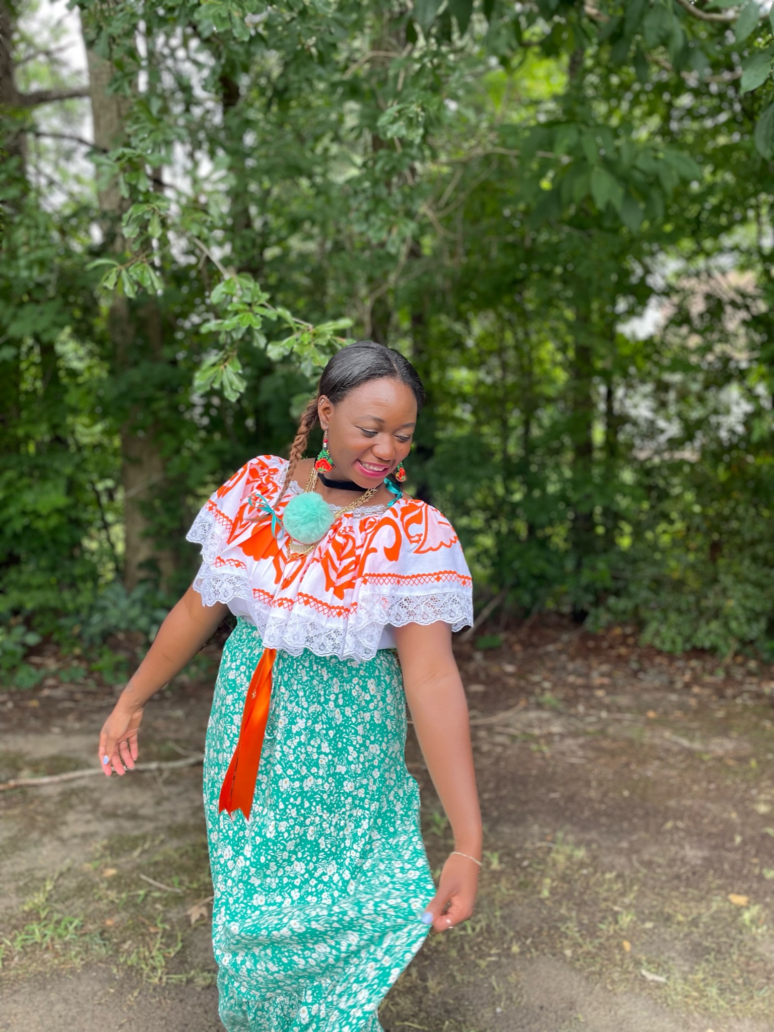  Shemariah Kentish is the daughter to Panamanian immigrants. She's pictured wearing a traditional pollera montuna dress. 