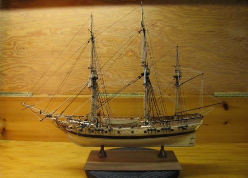 Chelmow’s latest completed model is that of an American privateer built in 1780 in Plymouth, Mass. Click the image above to view in more detail.