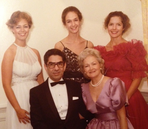 Jesse Steinfeld with his wife Gen and their daughters (left to right) Susie, Mary Beth and Jody