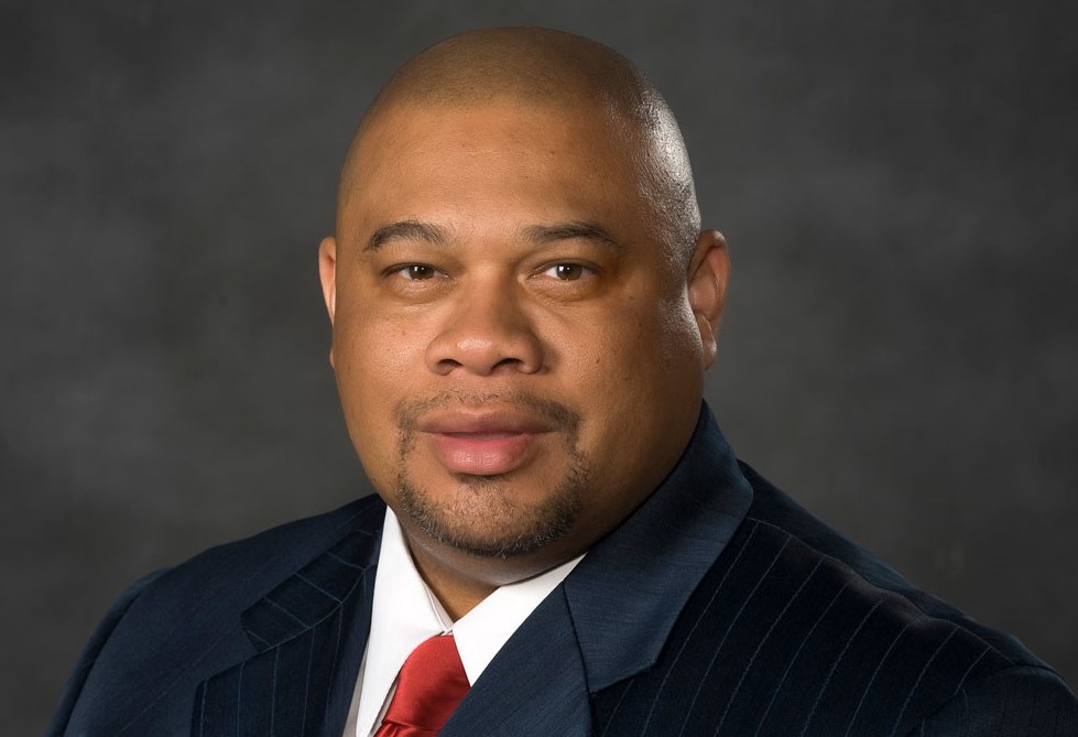  Kevin Harris, Ph.D., interim senior associate dean for diversity, equity and inclusion; U.S. Army / National Guard, 1985–1992. “The sense of interdependence that was instilled in each of us (E pluribus unum – One from many) is really the aim of the diversity project. We ‘had’ to make our individual diversity work for the good of the whole; it wasn't optional.” 
